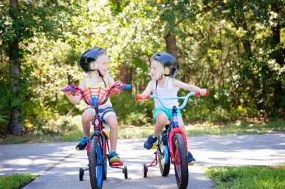 6 Ways To Keep Kids Entertained Over Summer Break