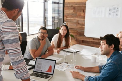 9 Items to Look for When Hiring a Digital Marketing Agency