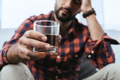 9 Tips to Help Overcome Alcohol Addiction