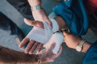 Best Tips on How to Handle Workplace Injuries in 2024