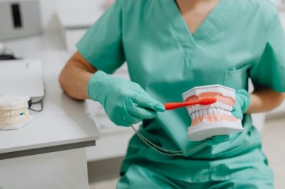 When Should Parents Schedule a Wisdom Teeth Evaluation?