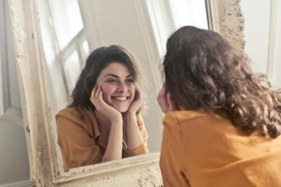 How Women Can Build Body Confidence in a Comparison-Driven World