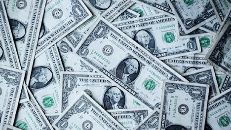 7 Smart Ways to Improve Your Financial Health This Year