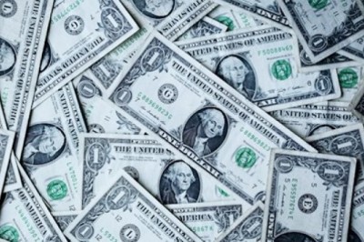 7 Smart Ways to Improve Your Financial Health This Year