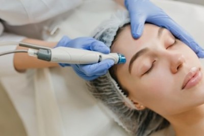 7 Dermatologist-Approved Tips for Managing Acne During Pregnancy
