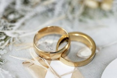 8 Unique Gemstone and Diamond Combinations That Make Wedding Bands Stand Out