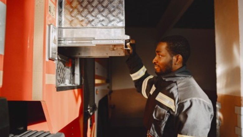 5 Ways On-Truck Fall Prevention Can Improve Workplace Safety